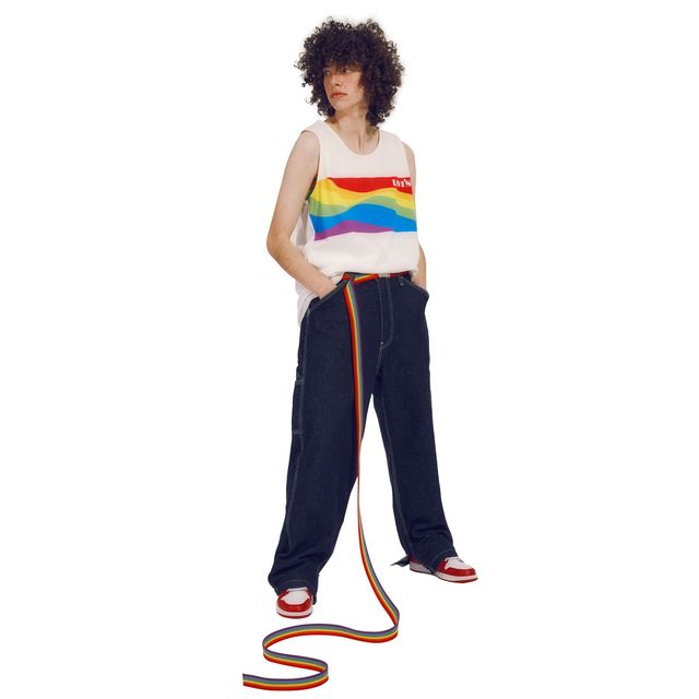 Camiseta Levi's Relaxed Pride Menor preço em Camiseta Levi's Relaxed Pride