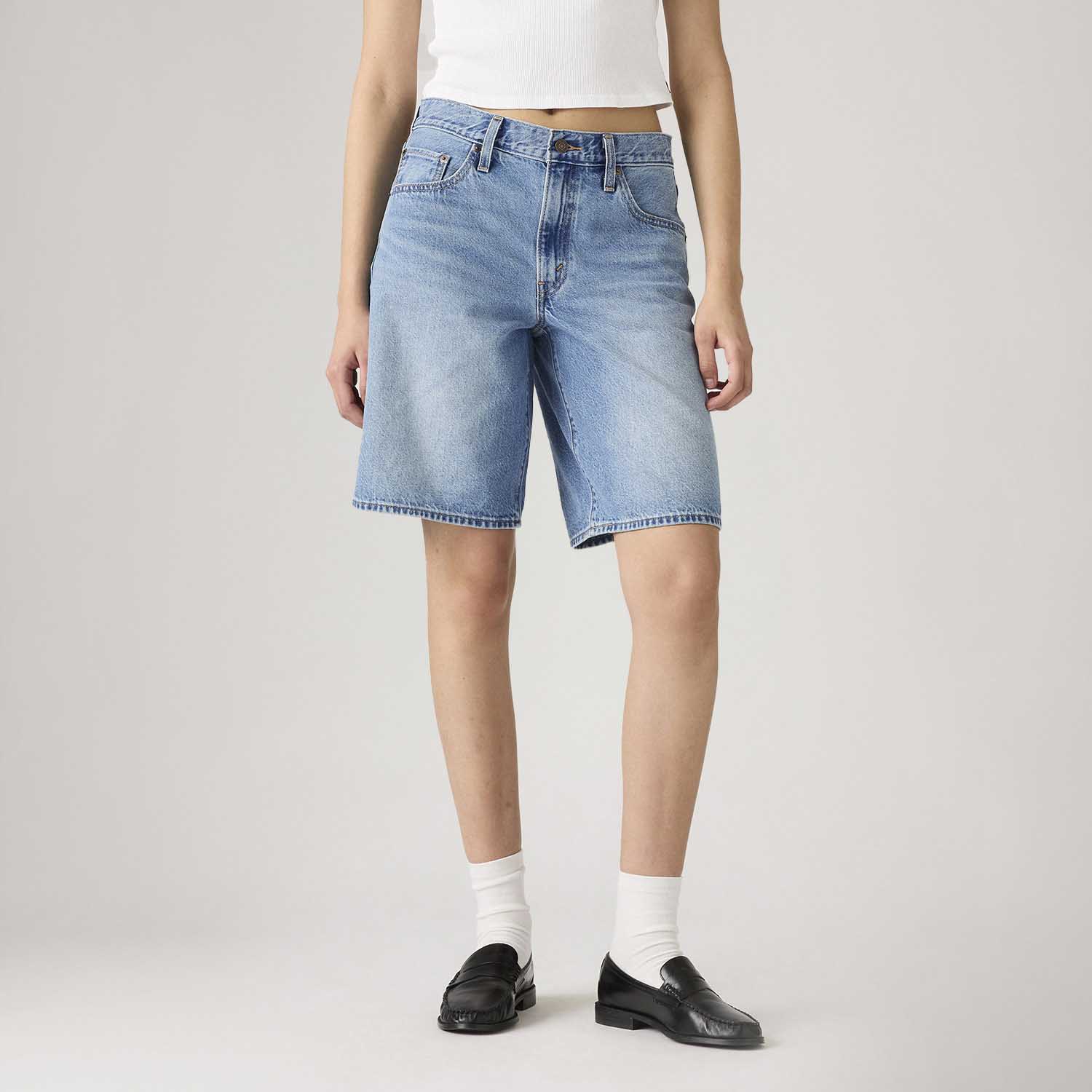 Bermuda Jorts Jeans Levi's® Baddy Dad Lavagem Média