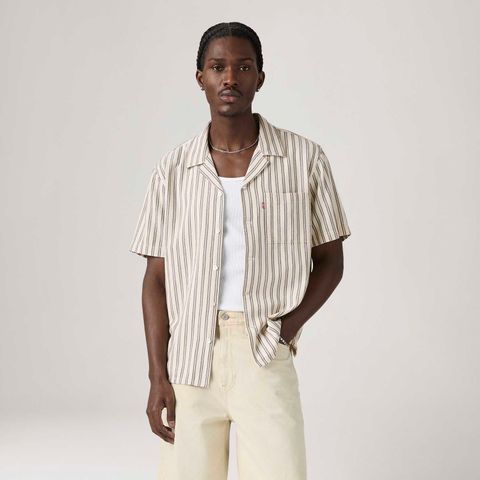 Camisa Levi's® Sunset Standard Camp Bege Manga Curta — Levi's