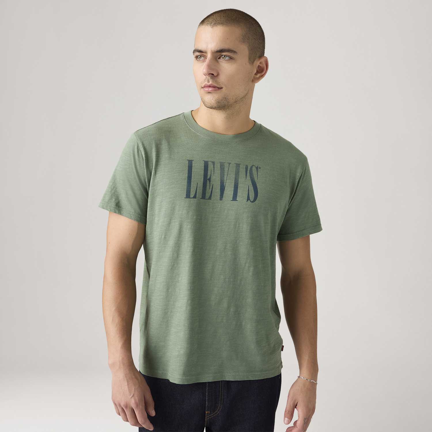 Camiseta Levi's® Relaxed Verde Manga Curta
