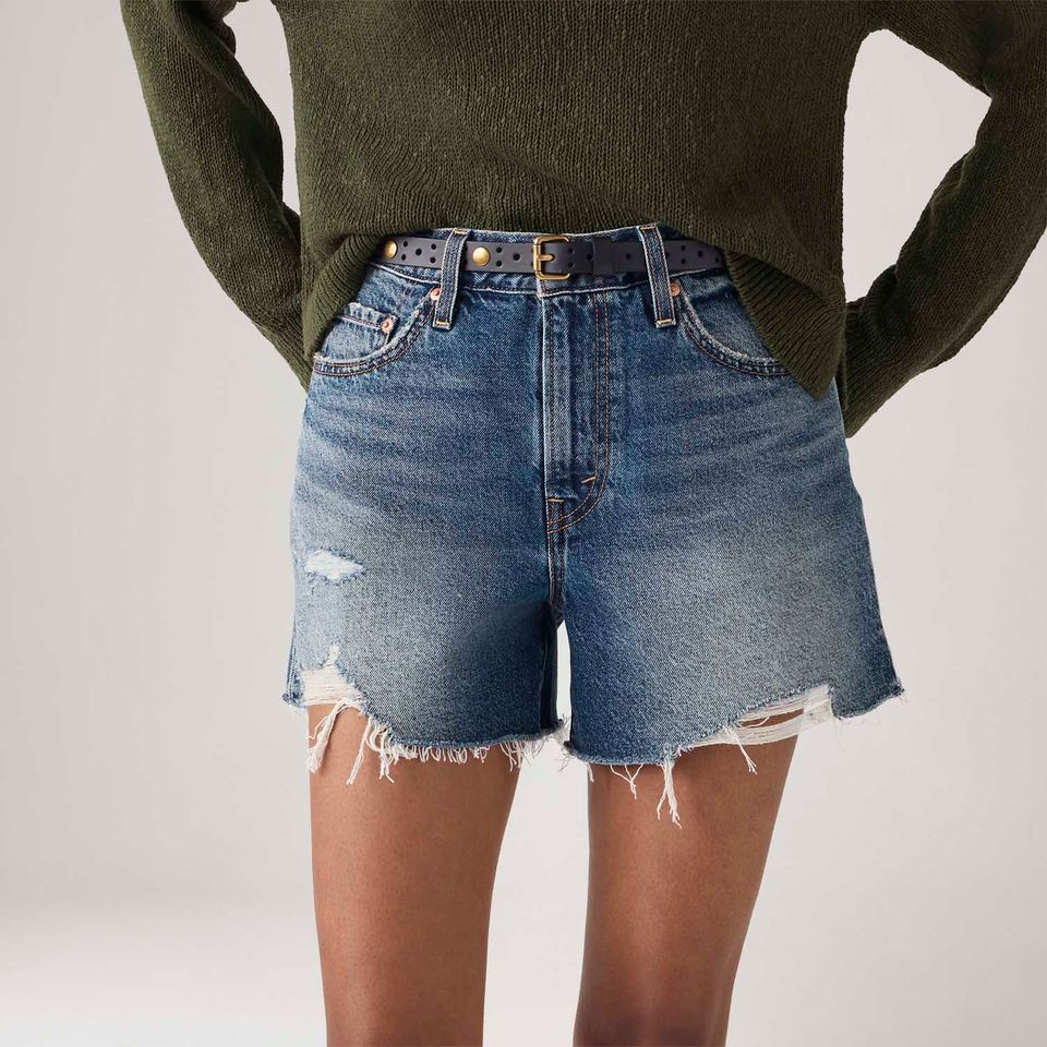 Shorts Jeans Levi's® Ribcage Lavagem Média