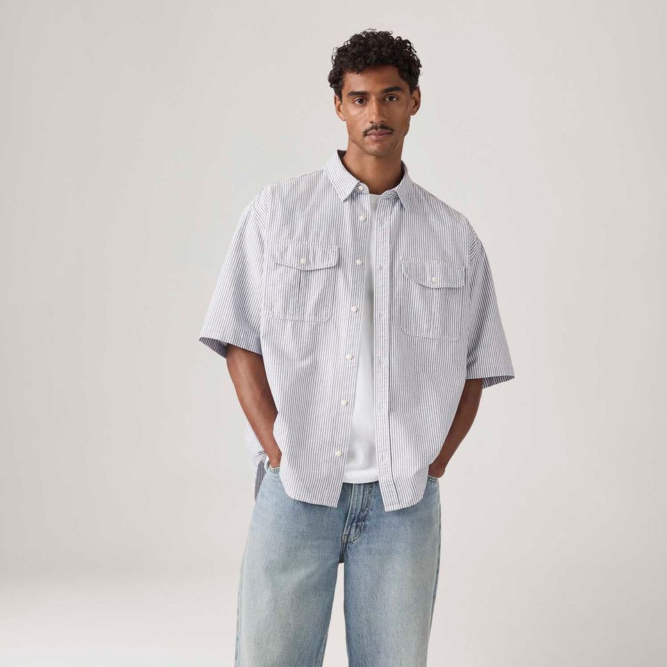 Camisa Levi's® Pacifica Loose Listrada Preta Manga Curta