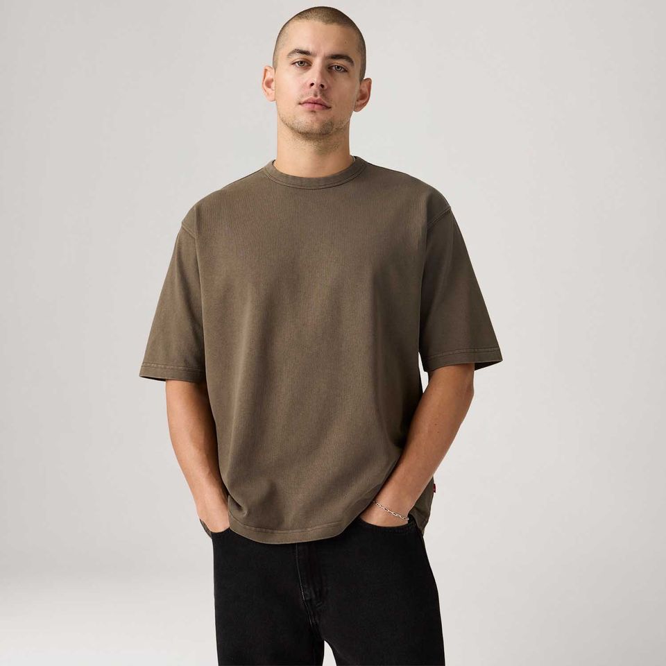 Camiseta Levi's® Heavyweight Loose Marrom Manga Curta