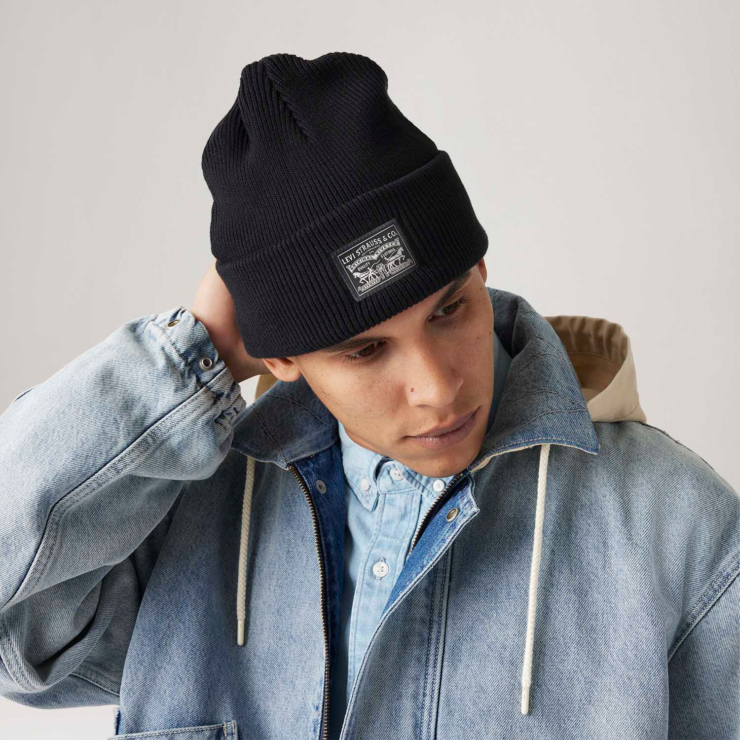 Touca Levi's®Backpatch Beanie Preta - U USA | U BR
