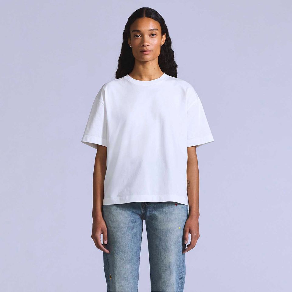 Camiseta Levi's® Blue Tab Daily Manga Curta Branca