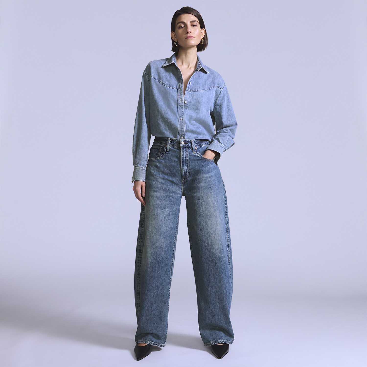 Calça Jeans Levi's® Blue Tab Drop Barrel Lavagem Média