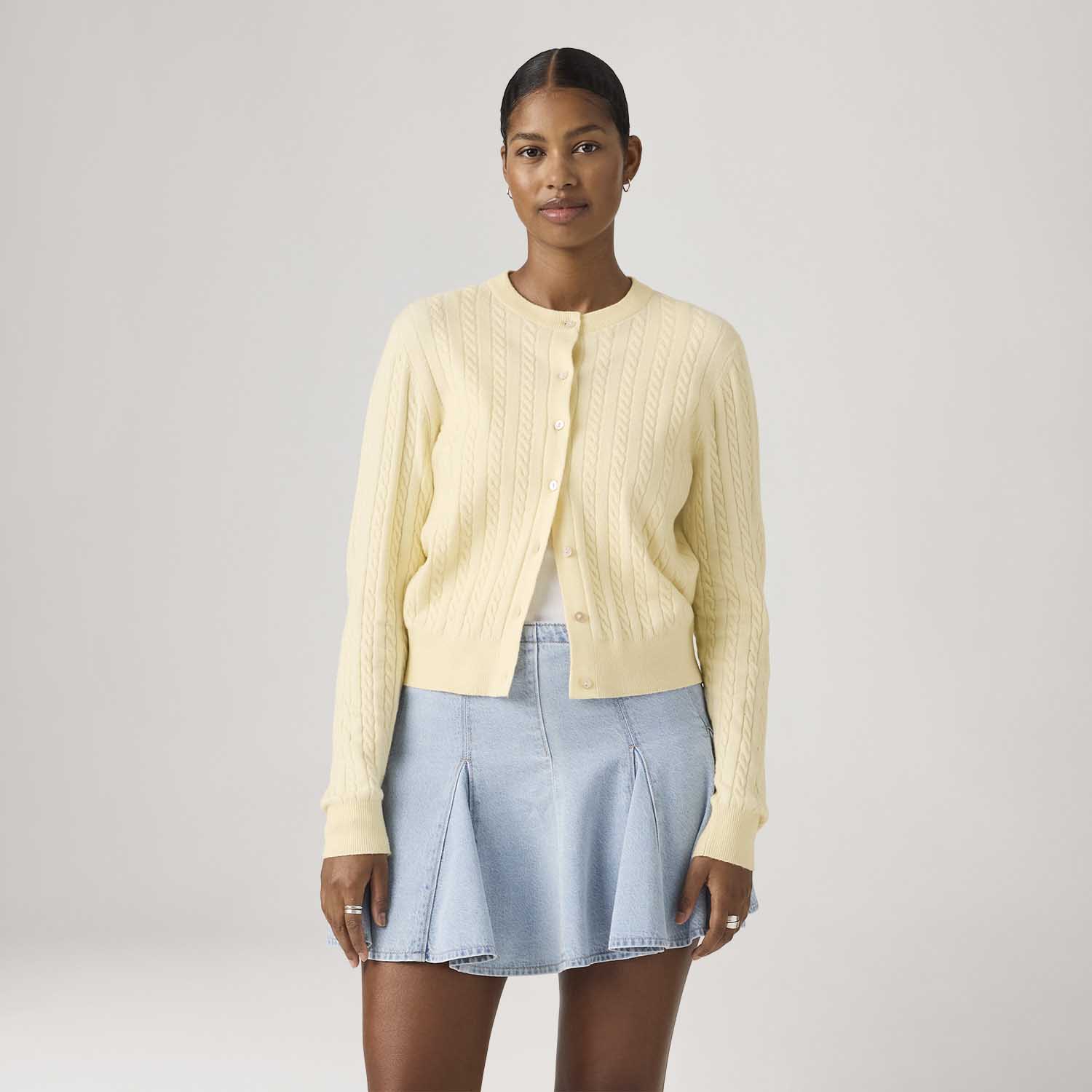 Cardigã Levi's® Super Soft Crewneck Amarelo