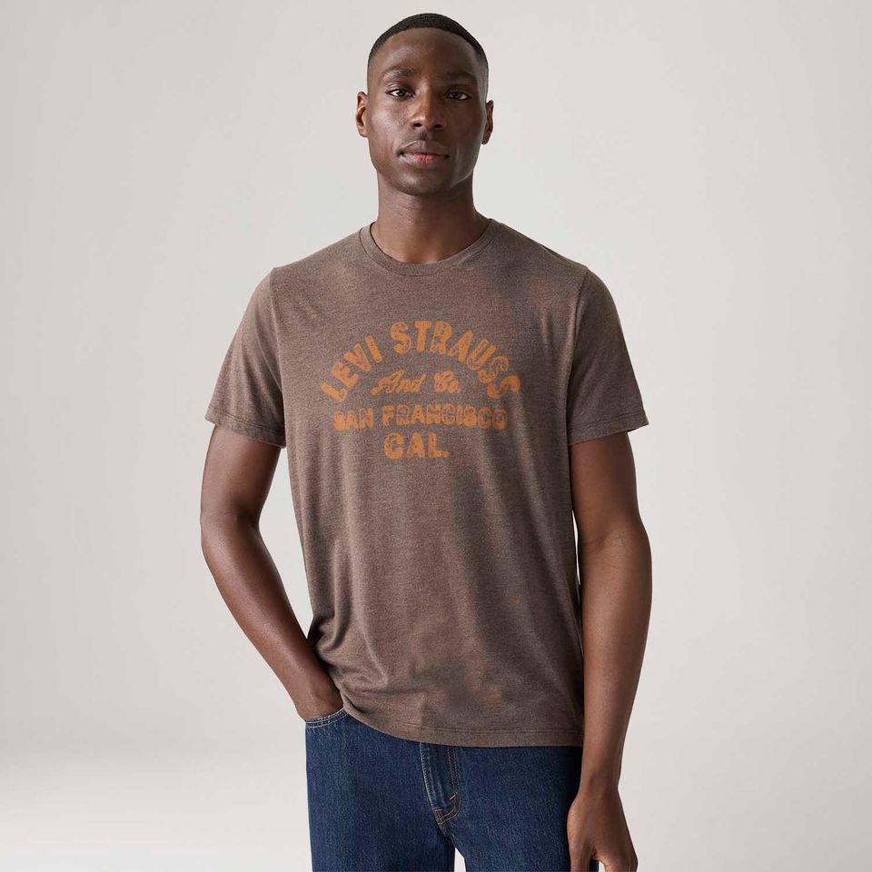 Camiseta Levi's® Graphic Crewneck Marrom