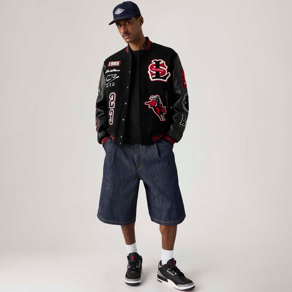 Bermuda Jeans Levi's® X Jordan Baggy Lavagem Escura