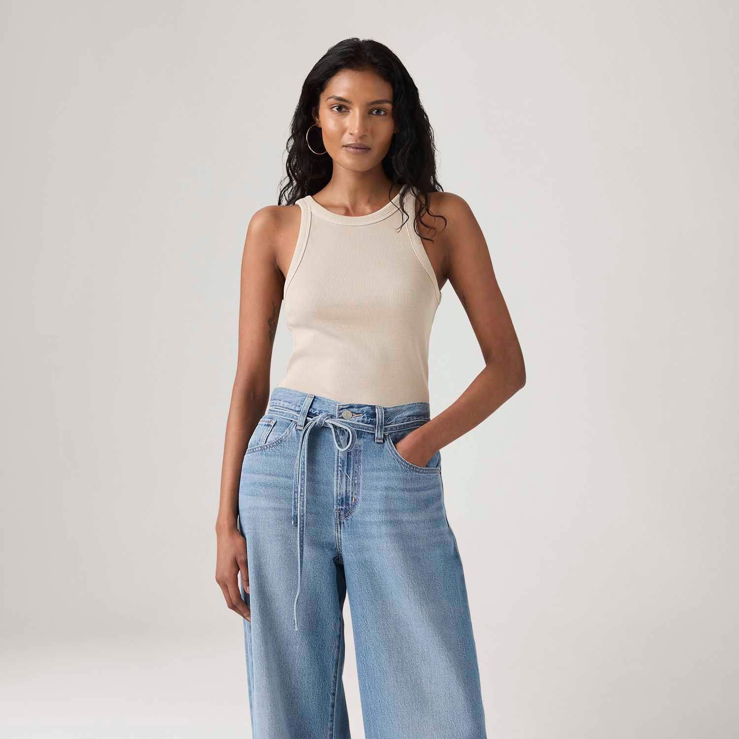 Regata Levi's® Essential Racer Tank Cinza