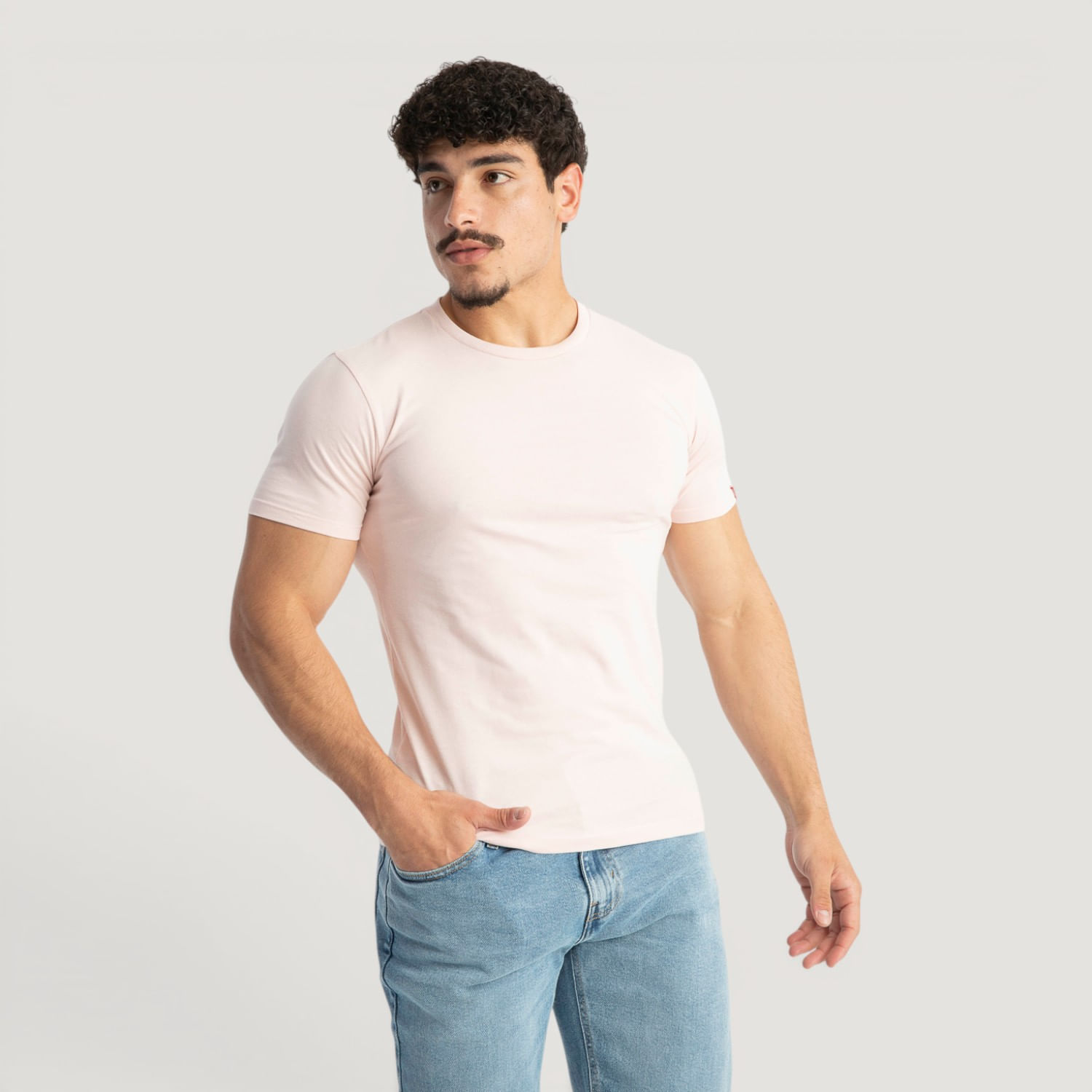 Camiseta Levi's® Slim Tab Rosa Claro Manga Curta — Levi's