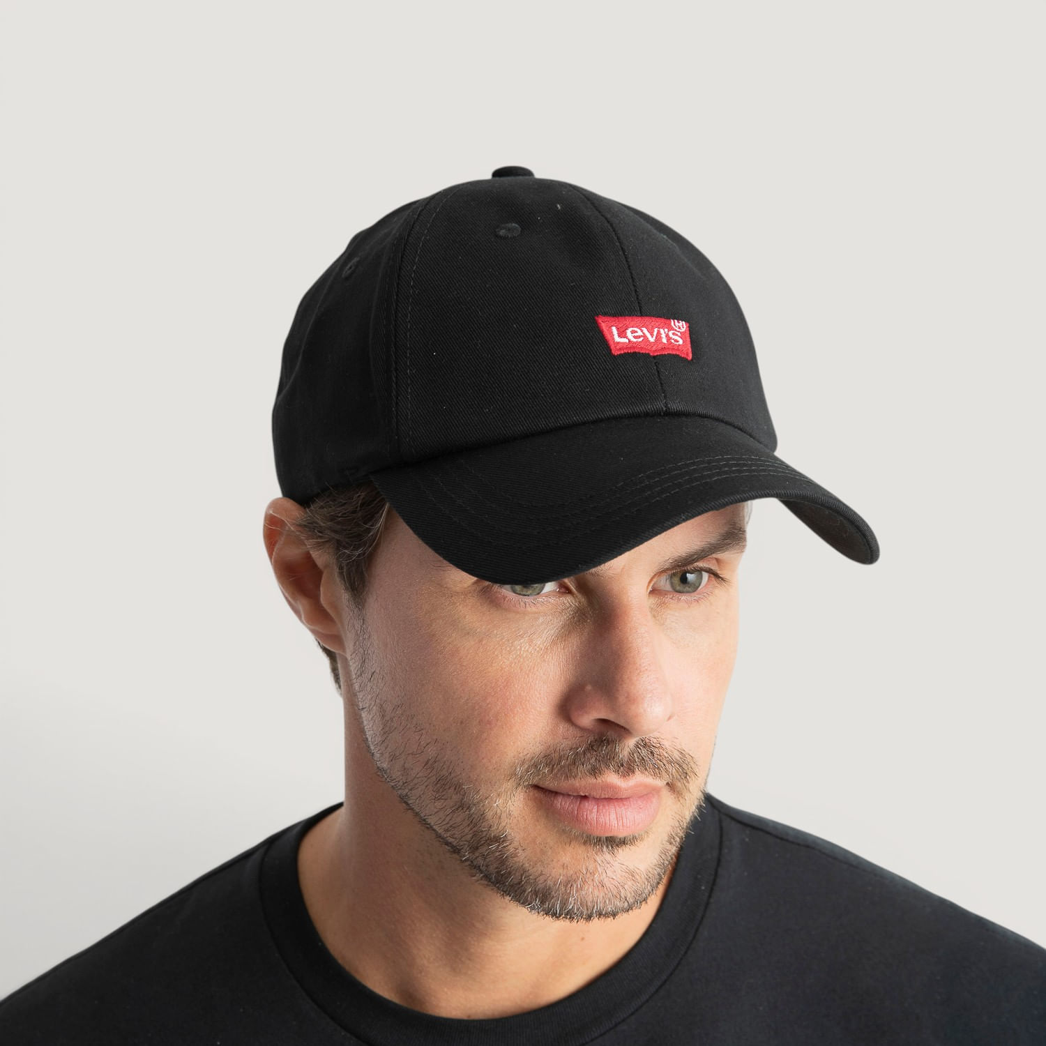 Boné Levi's® Housemark Preto - U USA | U BR