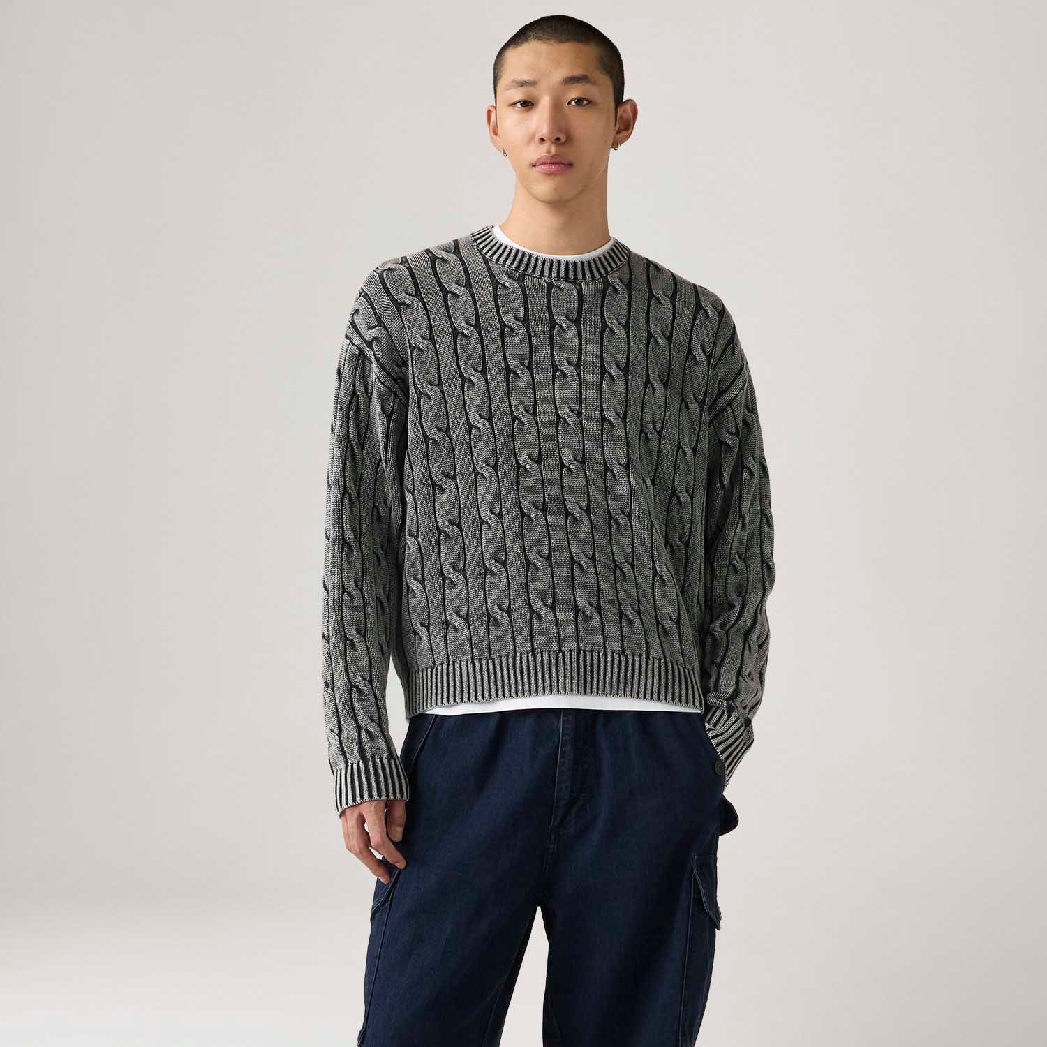 Suéter Levi's® Carmel Cable Crew Cinza