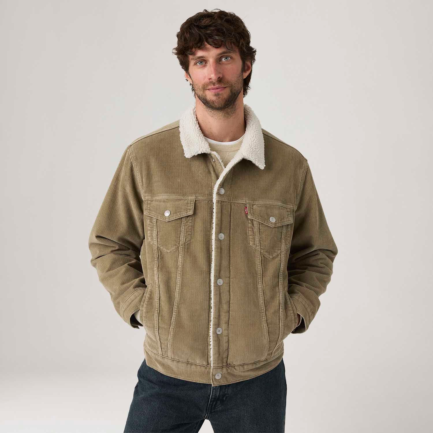Jaqueta Jeans Levi's® Trucker Relaxed Sherpa Marrom