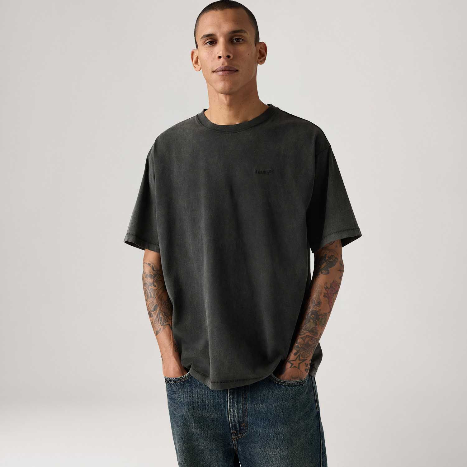 Camiseta Levi's® Red Tab Vintage Preta Manga Curta