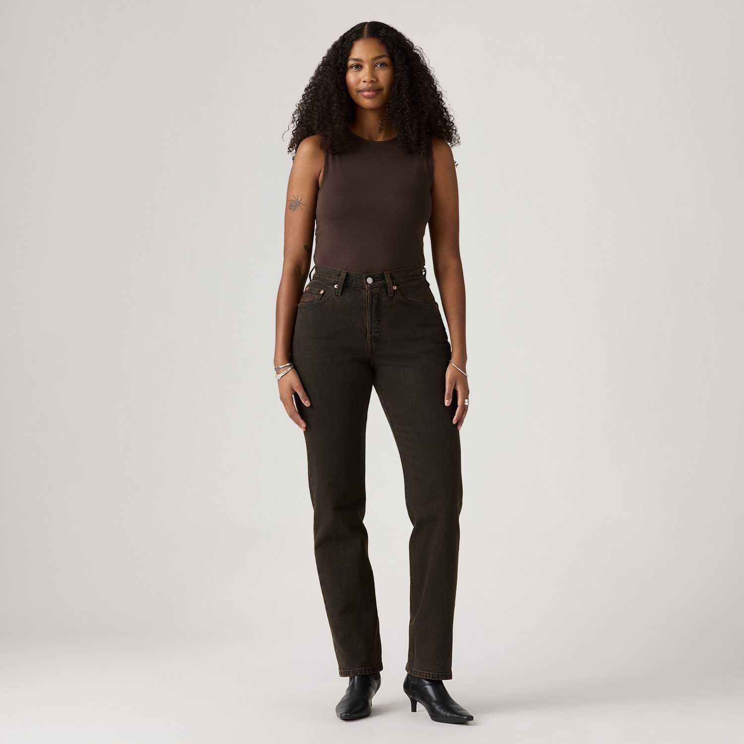 Calça Jeans Levi's® 501® Curve Lavagem Média